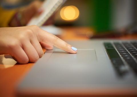 Terminam hoje inscrições para 10 mil vagas em cursos do Capes