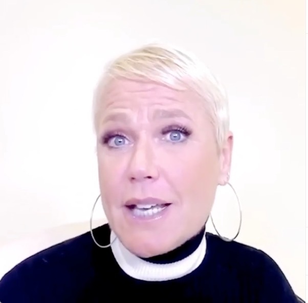 Xuxa anuncia que lançará livro com conteúdo LGBTQ+ para crianças