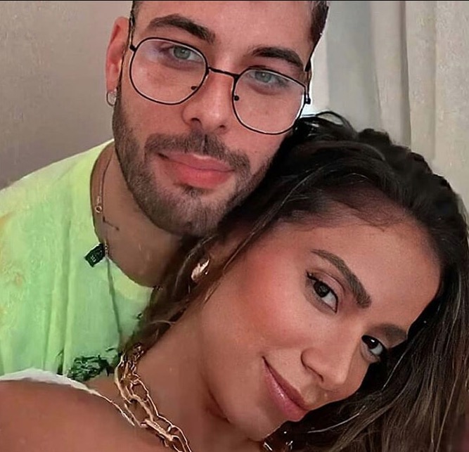 Gui Araújo sobre término com Anitta: 'da missa vocês não sabem nem um terço'