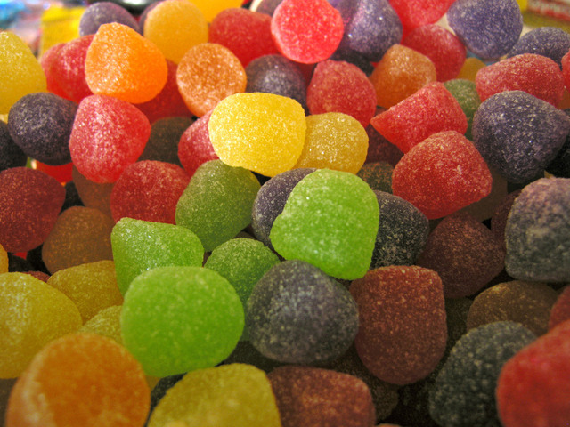 Ingredientes bizarros da fabricação da  jujuba te deixarão chocado; confira