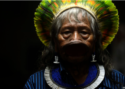 Após uma semana de internação, cacique Raoni tem alta