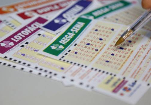 Mega-Sena sorteia quase R$ 3 milhões; veja dezenas
