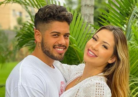 Zé Felipe e Virgínia Fonseca anunciam noivado com menos de 1 mês de namoro