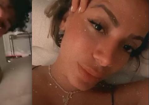 Anitta faz vídeo com novo affair francês em quarto de hotel e conta detalhe sobre o rapaz