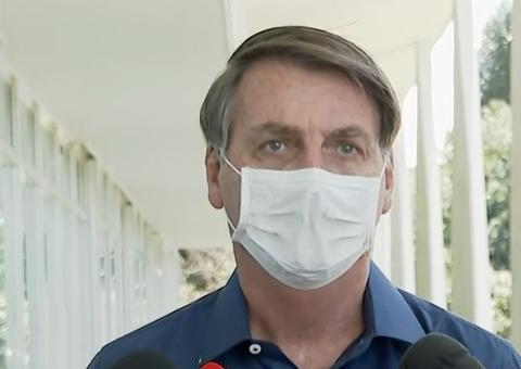 Internauta ironiza foto de Bolsonaro e presidente debocha