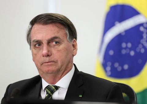 Bolsonaro é denunciado por genocídio e crime contra a humanidade em Haia