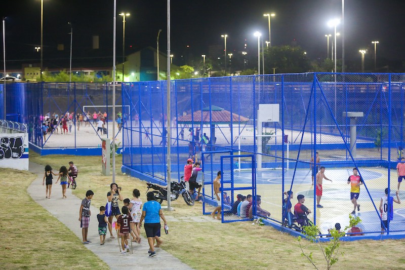 Parques do Prosamim voltam a ser frequentados em Manaus