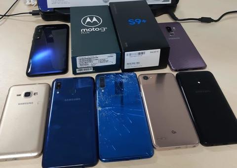 Polícia recupera celulares roubados que eram vendidos na internet em Manaus 