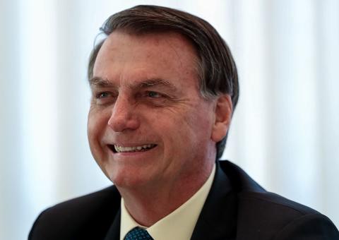 Bolsonaro sanciona lei sobre validade indeterminada de receitas