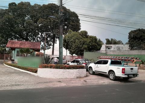 Casas de condomínio são flagradas desviando energia em Manaus 