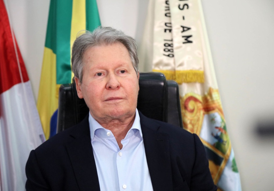 Jornal português destaca influência do prefeito de Manaus na criação da campanha ‘SOS Amazônia’