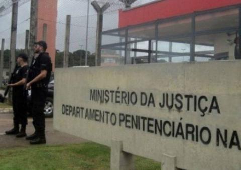 Governo prorroga por 30 dias suspensão de visitas em presídios federais