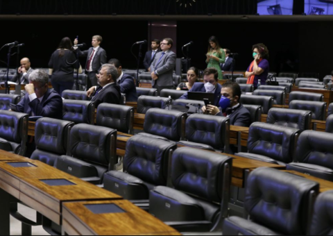 Câmara rejeita mudanças à MP que regulamenta auxílio a setor cultural