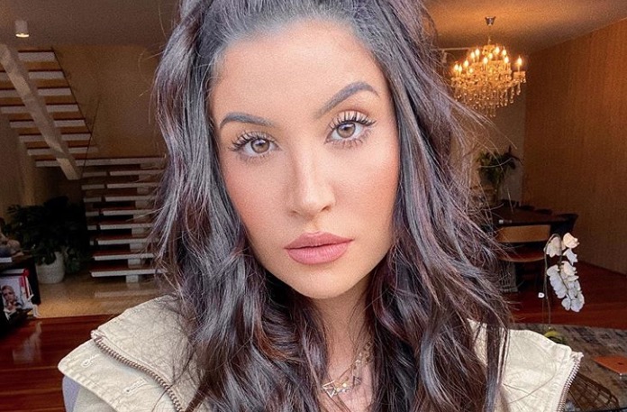 Bianca Andrade é internada no hospital Albert Einstein