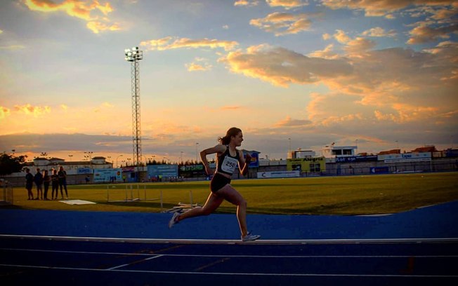 Atleta de 19 anos morre em acidente de carro na Espanha