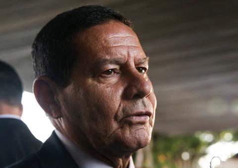 Vice-presidente Mourão diz ser contra a reeleição e fala em 'alternância no poder'