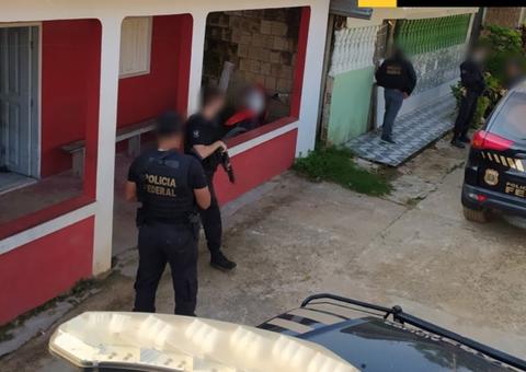 PF apreende 33 kg de drogas escondidas em ar-condicionado no Amazonas 