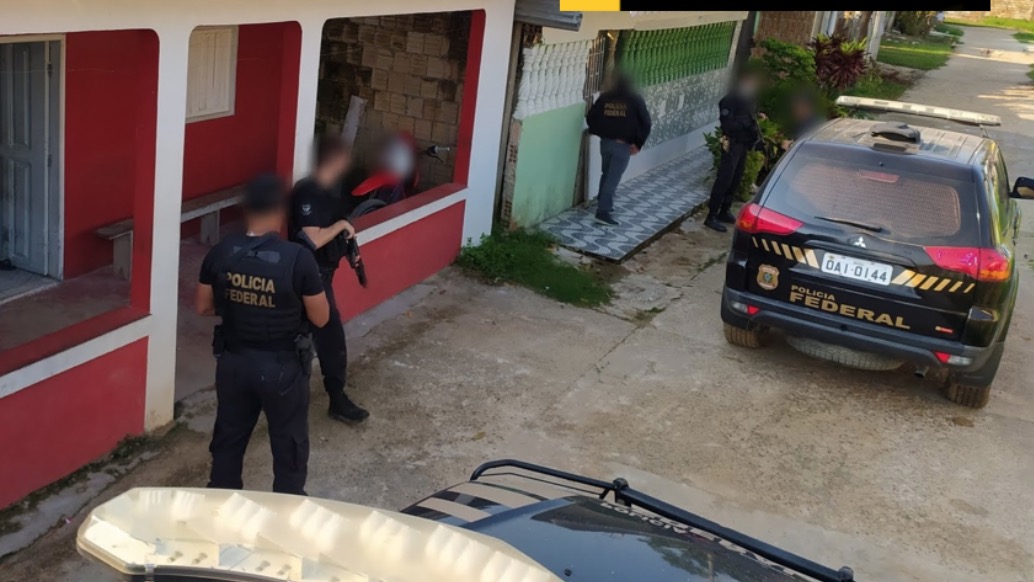 PF apreende 33 kg de drogas escondidas em ar-condicionado no Amazonas 