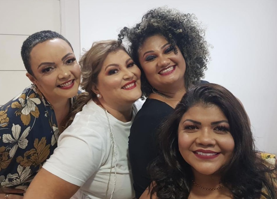 Elas Cantam Samba faz live especial neste sábado 