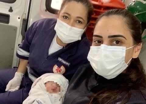 Enrolada em saco plástico, recém-nascida é encontrada em lixão 