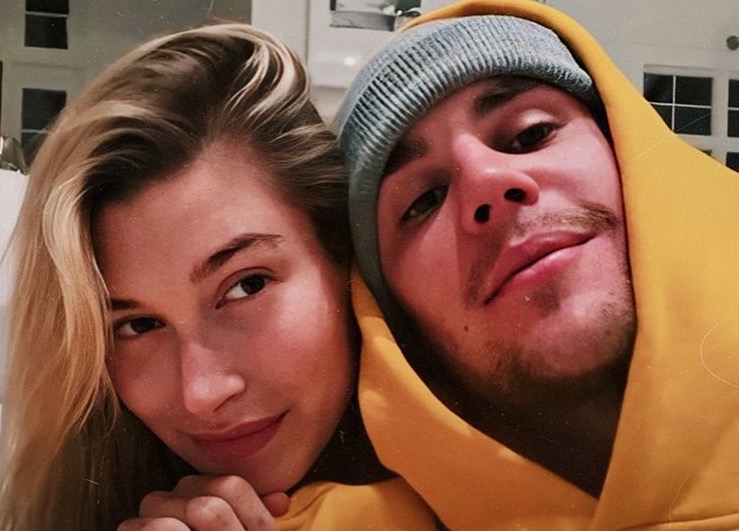 Filha de brasileira, Hailey Bieber posta vídeo ouvindo MPB e empolga seguidores 