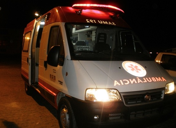 Vítima é assaltada na frente da PM após acidente em blitz 