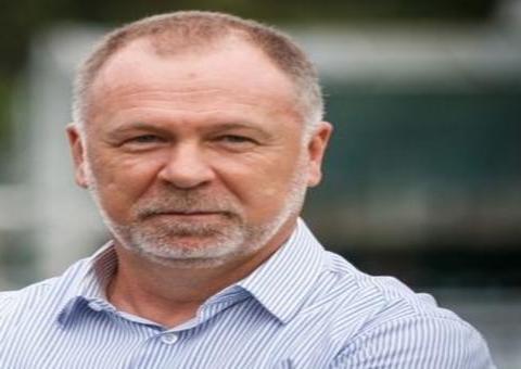 Mano Menezes vence disputa judicial milionária contra Cruzeiro