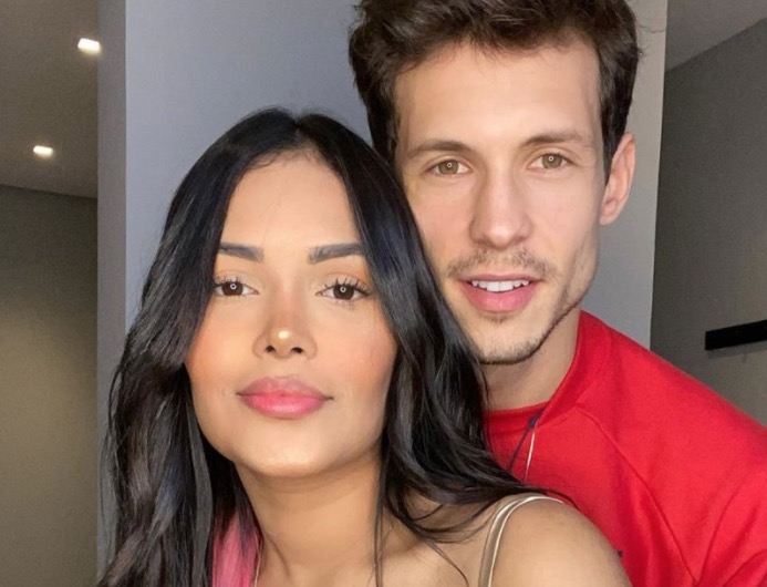 Ex-BBB Flayslane e modelo terminam namoro 