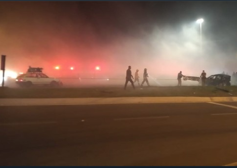 Engavetamento com mais de 20 veículos deixa 7 mortos em grave acidente no Paraná