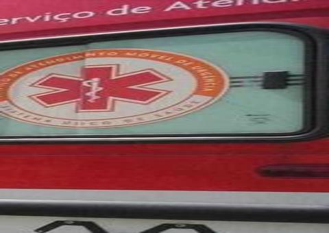 Homem morre ao cair de moto e bater com cabeça em árvore no Amazonas