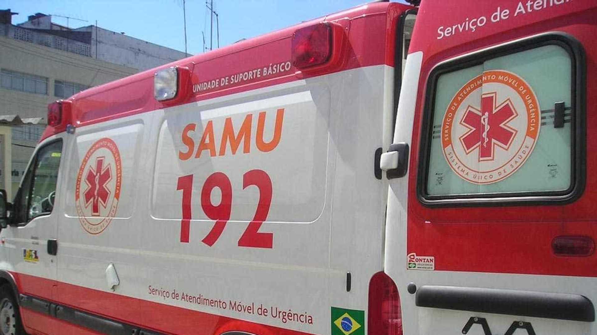 Homem morre ao cair de moto e bater com cabeça em árvore no Amazonas