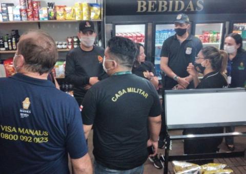 Bares, flutuantes e casas de show são fechados e multados durante fim de semana em Manaus 