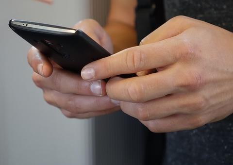 Golpistas fingem ser suporte de lojas no Instagram para clonar Whatsapp