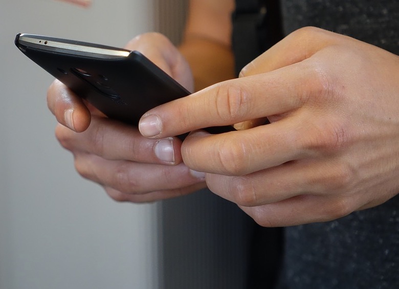 Golpistas fingem ser suporte de lojas no Instagram para clonar Whatsapp