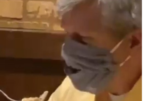 Casal choca web ao utilizar máscara de forma 'inusitada'