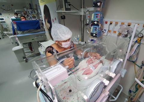 Doação de leite materno ajuda na recuperação de bebês prematuros no Amazonas 