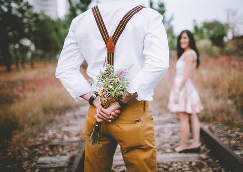 Signos que podem encontrar novo amor em agosto; veja quais