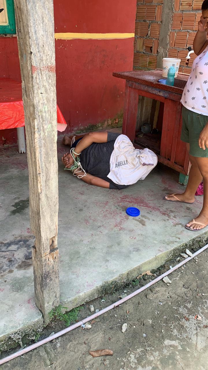 Homem é amarrado e agredido após tentar assaltar ônibus da linha 560 em Manaus 