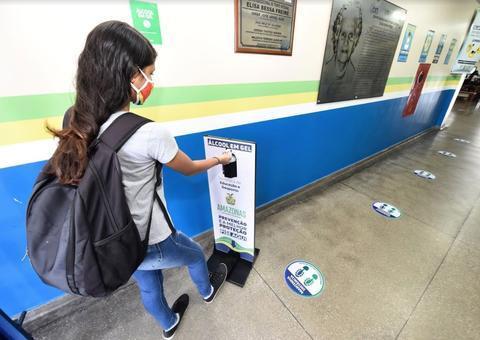 Sindicato aprova greve geral de professores contra volta às aulas em Manaus