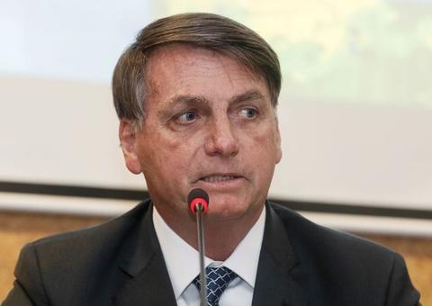 Bolsonaro libera R$ 1,99 bilhão para fabricação de vacina contra Covid-19 
