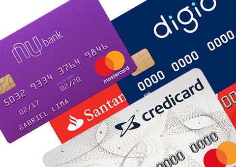 Mulher deixa de pagar cartão de crédito por achar que era brinde e se dá mal