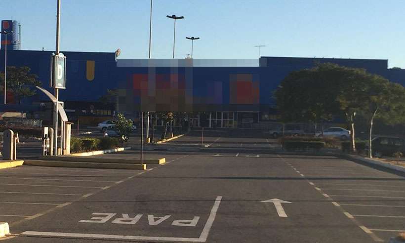 Corpo de bebê é encontrado em banheiro de hipermercado