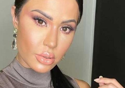 Gracyanne Barbosa se interna em hospital de plástica e faz 3 procedimentos