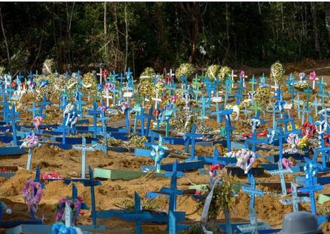 Brasil supera 100 mil mortes pela Covid-19 sem sinal de quando pandemia acabará