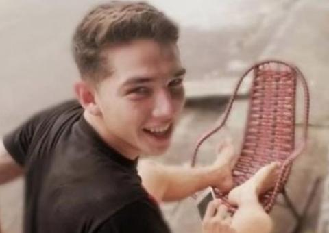 Celular de soldado morto com tiro de fuzil em quartel passa por perícia em Manaus