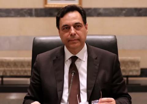 Premiê do Líbano renuncia após megaexplosão e protestos