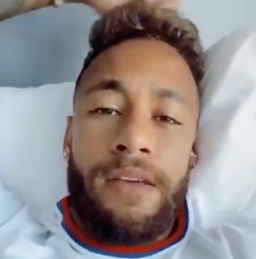 Seguidora faz Instagram de Neymar de ‘diário de cocô’ e jogador tira sarro