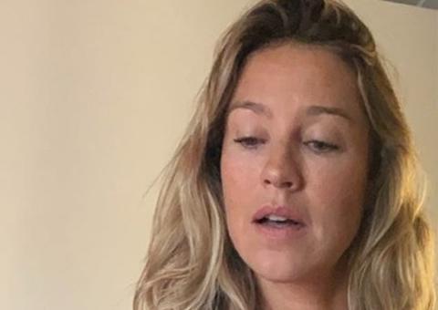 Luana Piovani mostra fotos ousadas de topless em Ibiza