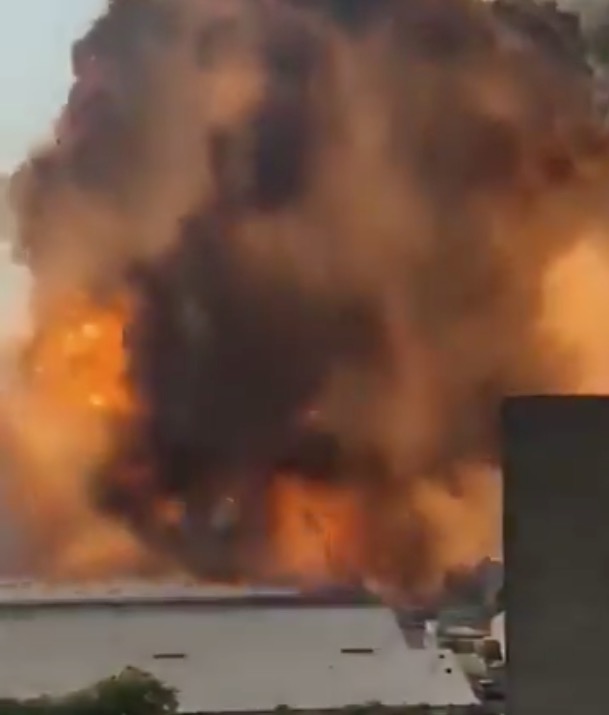 Presidente do Líbano foi avisado 14 dias antes sobre risco potencial de explosão em Beirute