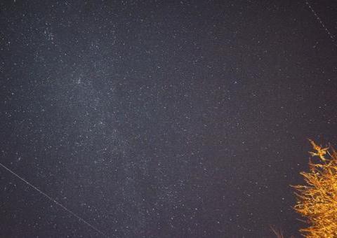 Amazonas terá chuva de meteoros vista a olho nu na madrugada desta quarta-feira